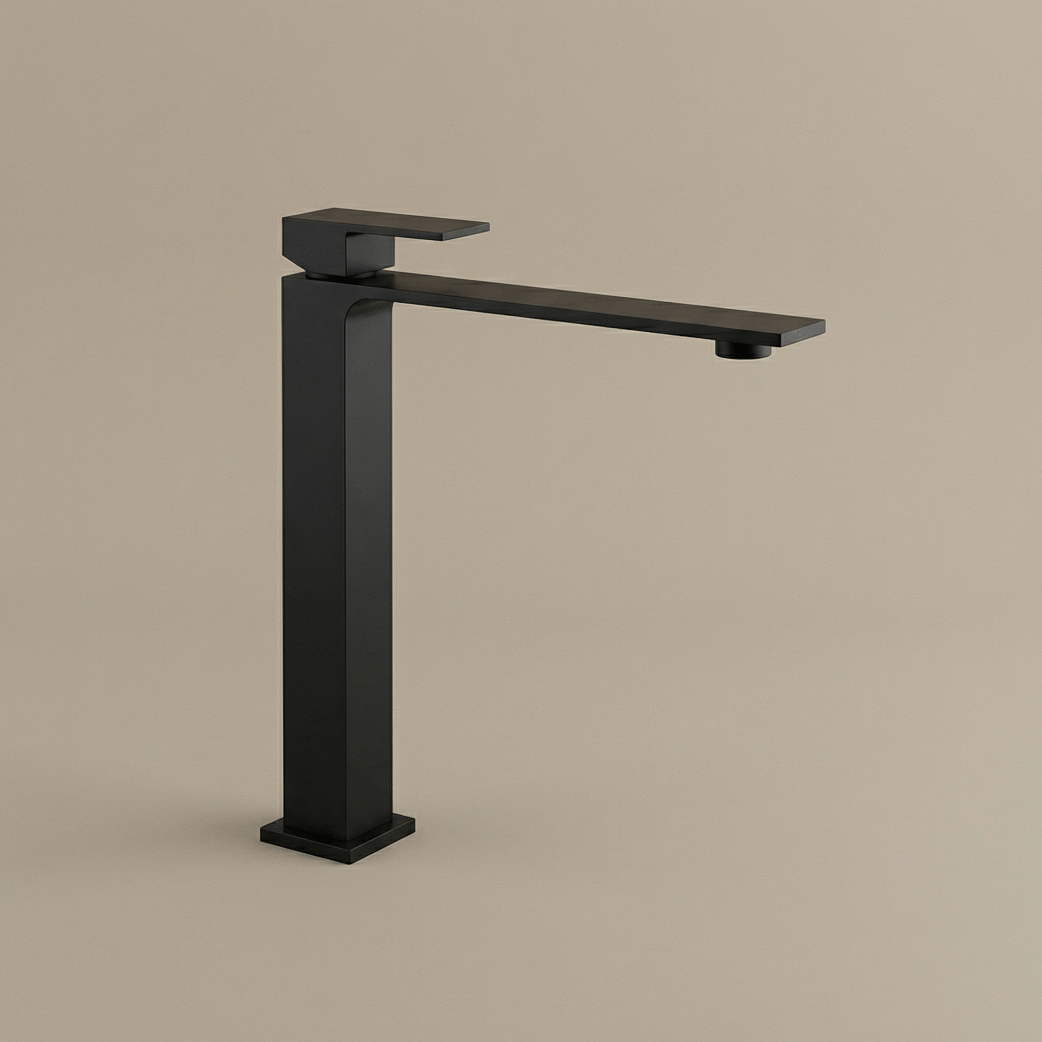 QUATRO SERIES TALL BASIN MIXER